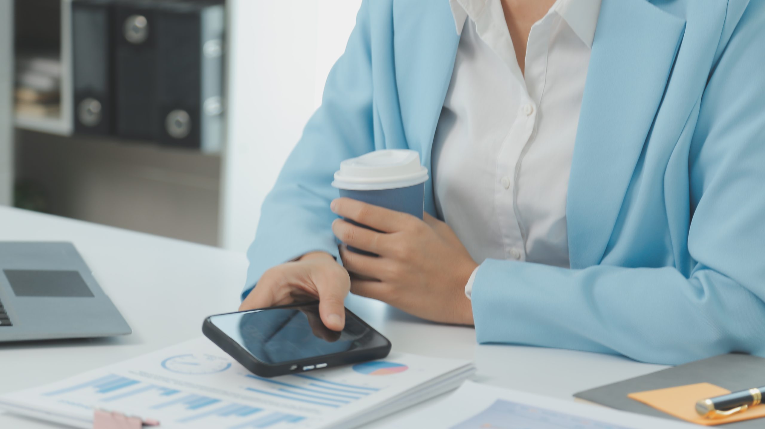 Before and after comparison of a roofing business using ClearCRM